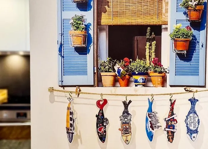 Charming 7 By Homeful Homes *